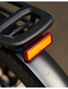 Knog Feu arrière Blinder E RH 50 montage sur porte-bagages 50 et 80mm 2